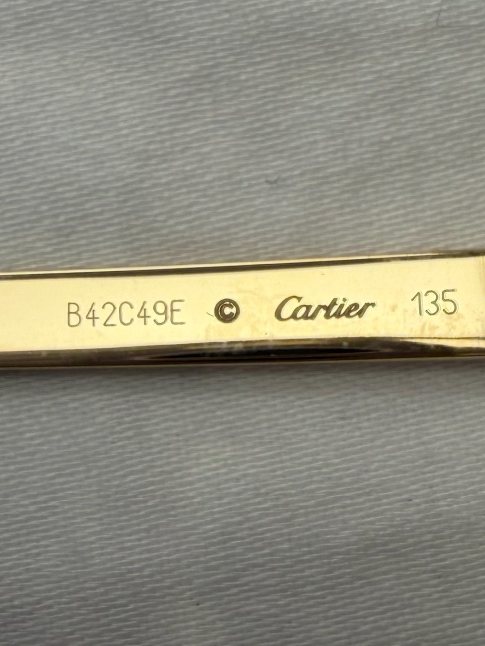 Cartier Red and Cream Branded Card Set mi